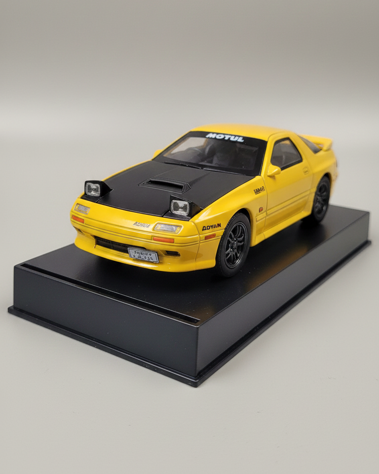 Mazda RX-7   1:32 Scale