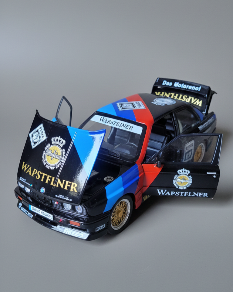 BMW M3 (E30) Diecast Model Car – The DTM Legend 1:24 Scale