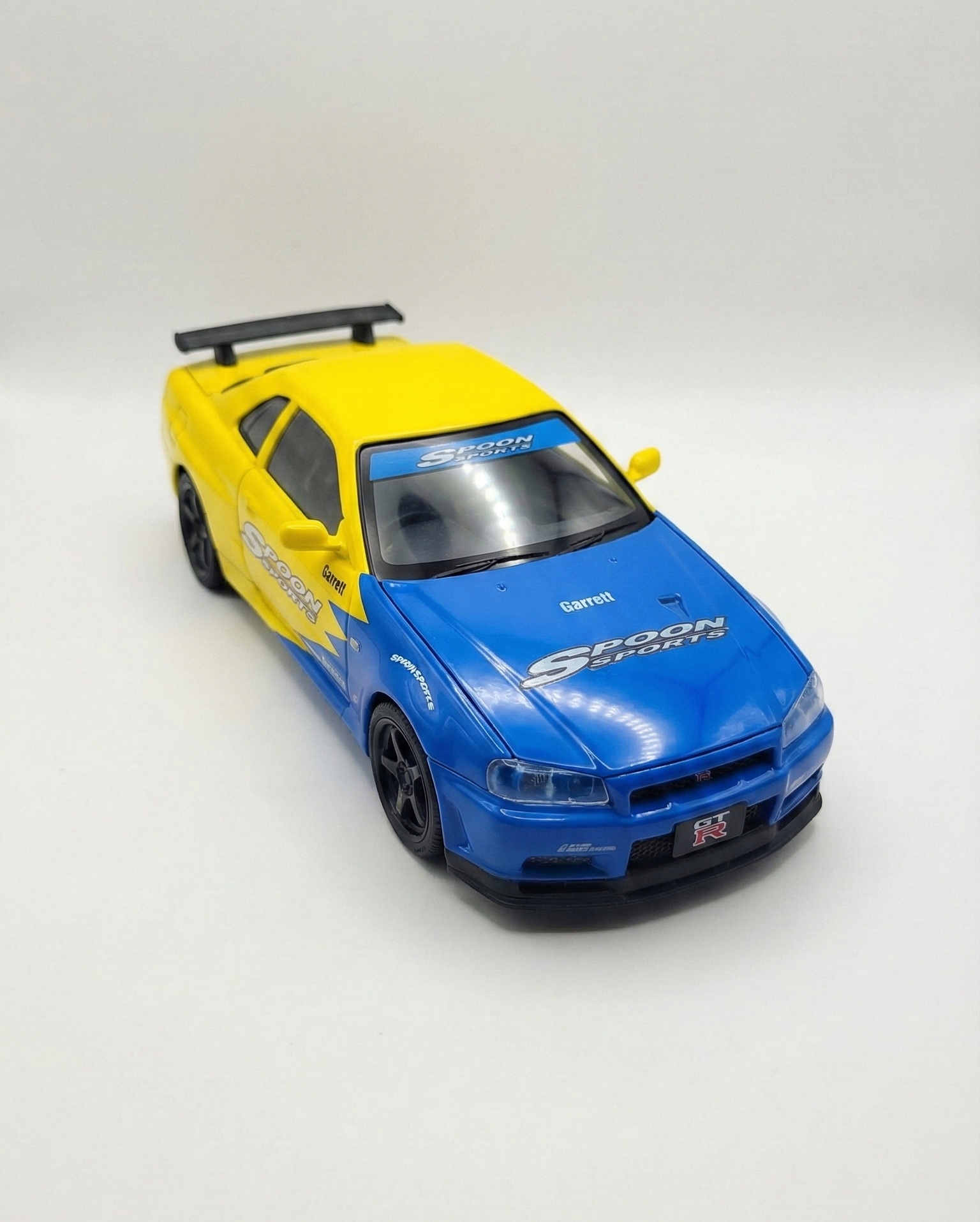 Nissan GTR R34, 1:32 Scale